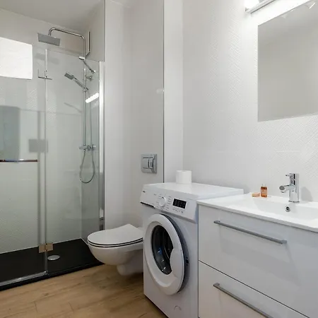 Shortstaypoland Pileckiego Apartment