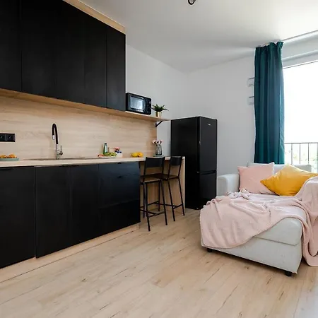 Shortstaypoland Pileckiego *